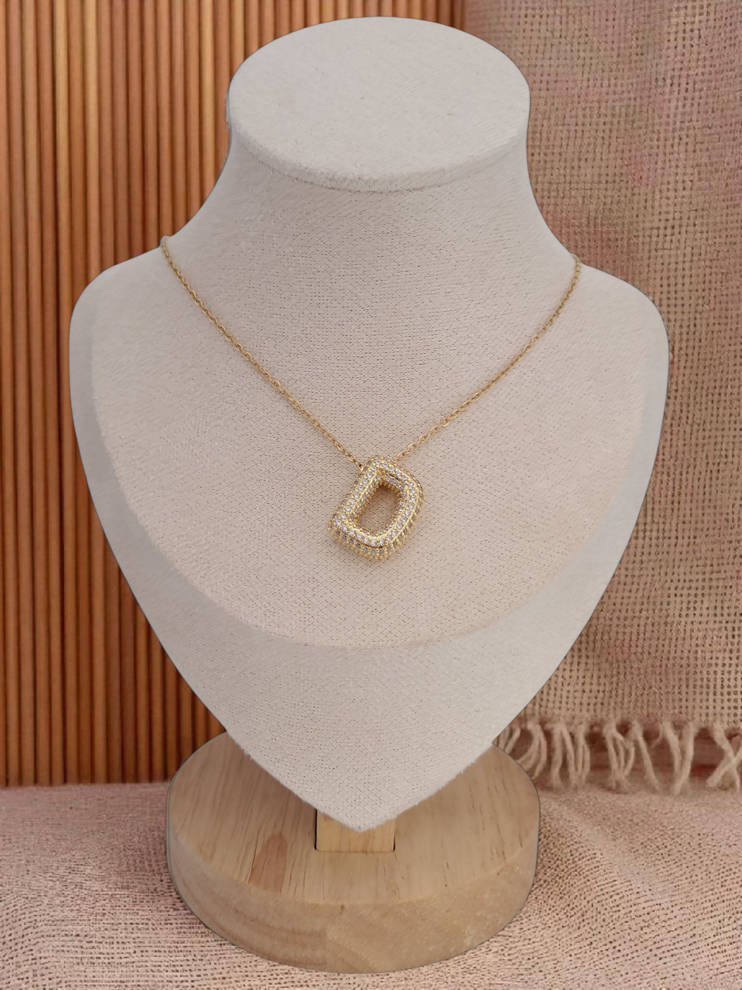 straus letter D necklace - gold