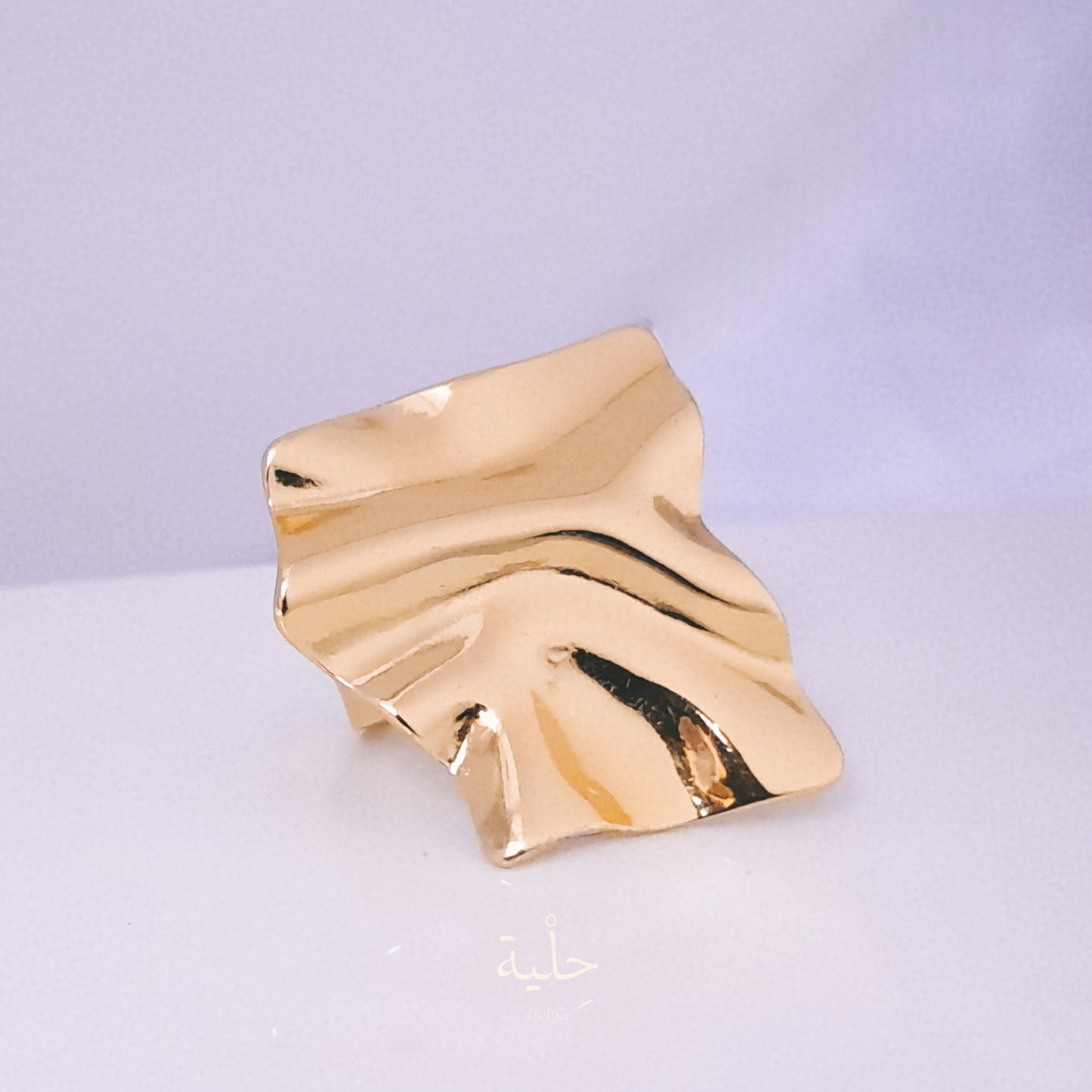 Arrugas stainless steel ring - gold