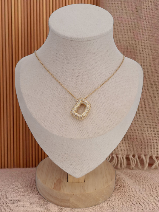 straus letter D necklace - gold