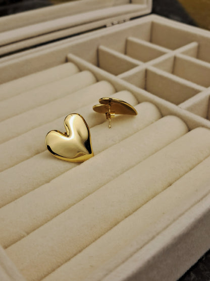 Heart Arugas Stainless Steel earing - gold