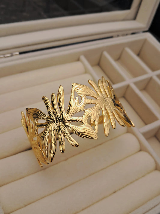 Golden Myth Cuff stainless steel bracelet - gold