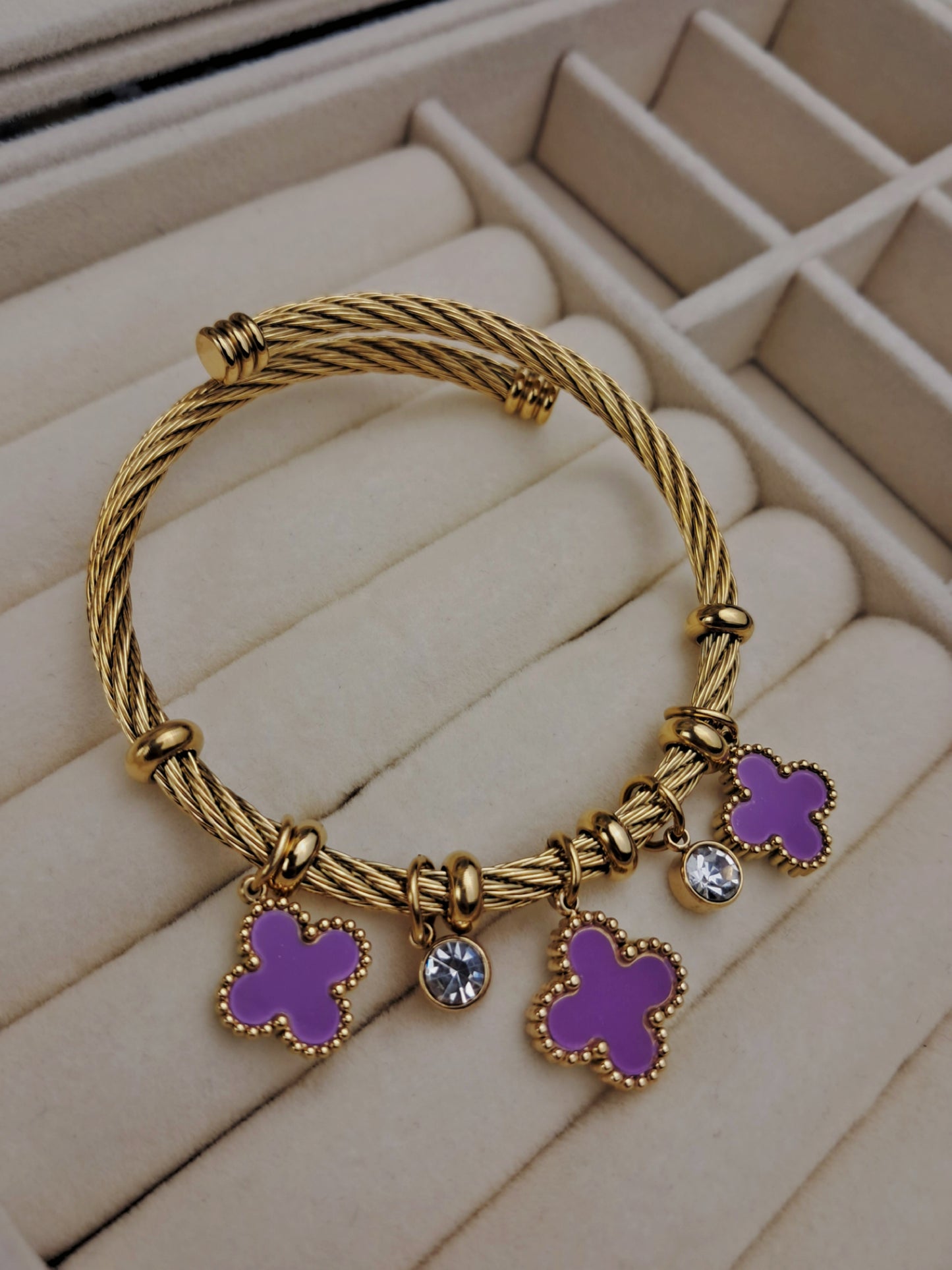 Stainless steel Bangels with 3 van cleef charms