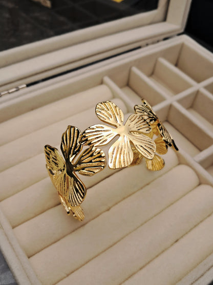 flower stainless steel bracelet - gold