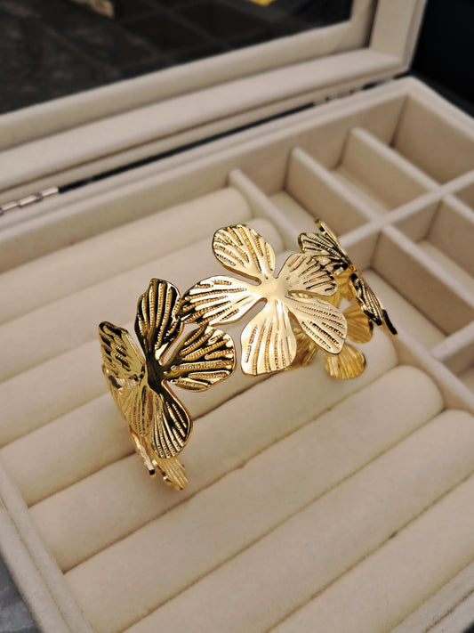 flower stainless steel bracelet - gold
