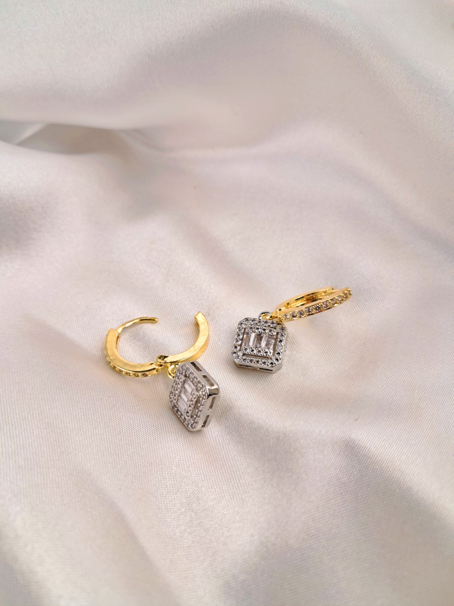 Square mix color plated earing