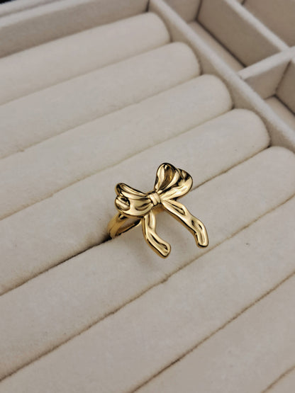 bow stainless steel ring - gold